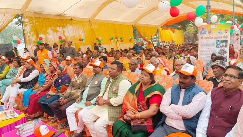 बाराबंकी: चकिया पहुंची विकसित भारत संकल्प यात्रा, बोले सुभाष यदुवंश- नए भारत के निर्माण का नेतृत्व कर रहे मोदी