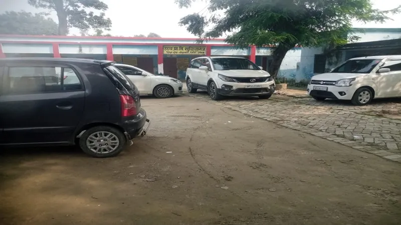  अयोध्या: प्रतिबंध के बाद स्कूल में टिकी बारात, नजारा देख दंग रह गए बच्चे और शिक्षक, बीईओ रहे बेखबर