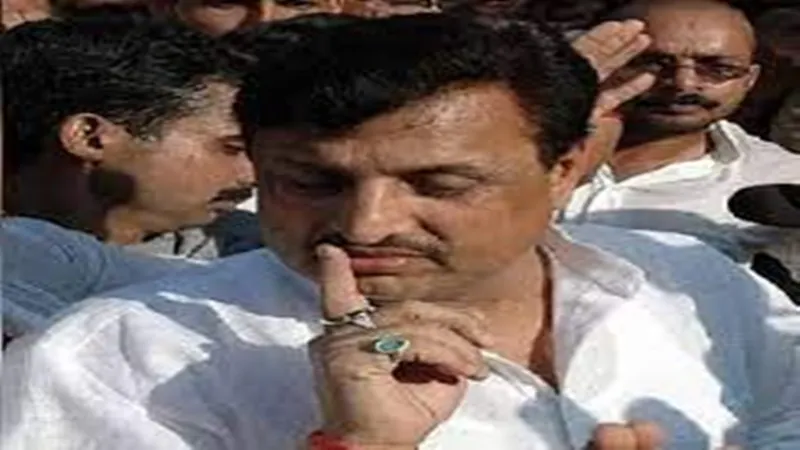 कारोबारी के बेटे के अपहरण मामले में पूर्व मंत्री अमरमणि त्रिपाठी के खिलाफ कुर्की का नोटिस 