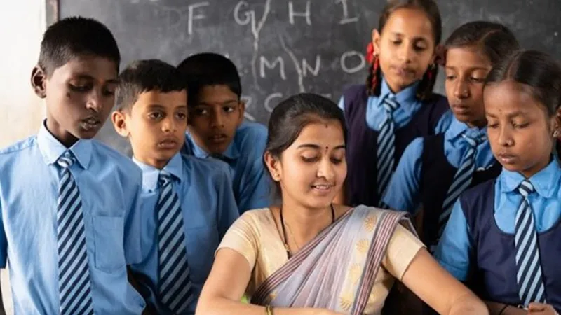 लखनऊ: अभिभावक खुद बनें जिम्मेदार, बच्चों से जानें उनके शिक्षकों का व्यवहार