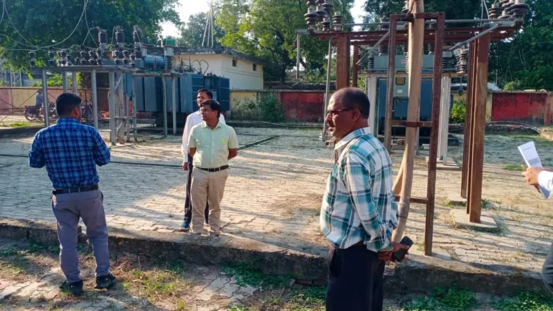 बहराइच: एक्सईएन शक्ति भवन ने किया बख्शीपुरा फीडर का निरीक्षण, दिया यह आदेश