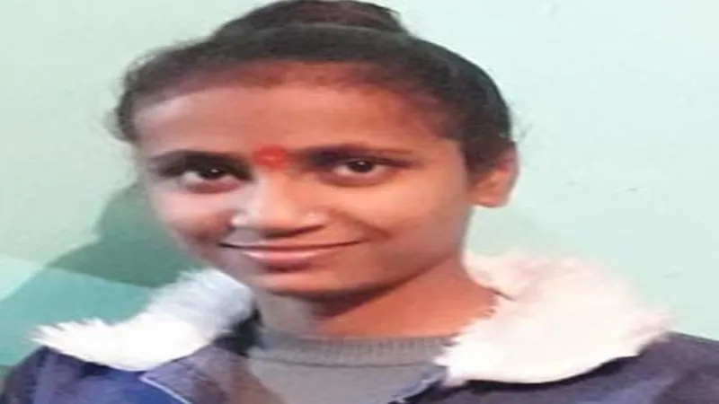 प्रतापगढ़: स्कूटी सवार छात्रा की पिकअप की टक्कर से मौत, परिजनों में कोहराम