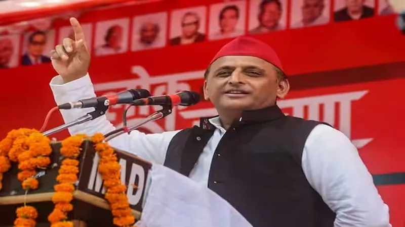 जेल में बंद आजम खान भी करेंगे एमपी चुनाव में प्रचार, सपा ने जारी की स्टार प्रचारकों की लिस्ट