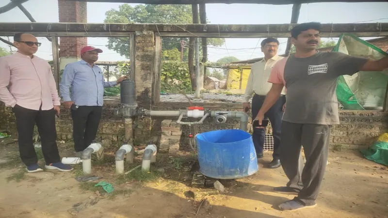 बहराइच: बिना जानकारी के शीतगृह में भंडारित किया अन्य बीज, उप निदेशक हुए नाराज