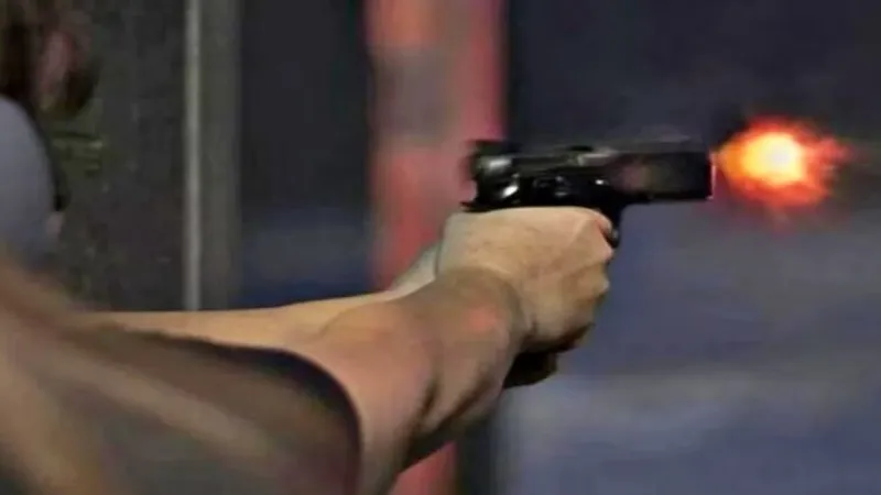 लखनऊ में पीएसी के इंस्पेक्टर की गोली मारकर हत्या, पत्नी ने कुछ लड़कियों पर जताया हत्या करवाने का शक   