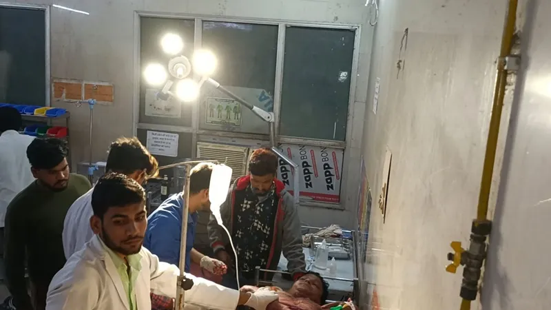 बहराइच: भगवा रक्षा दल के जिला महामंत्री पर साधु ने फरसे से किया हमला, केस दर्ज