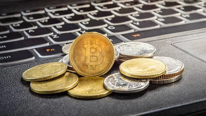 cryptocurrency के कारोबार के नियमन के लिए दिशा-निर्देश तय करने के अनुरोध पर सुनवाई से इनकार 