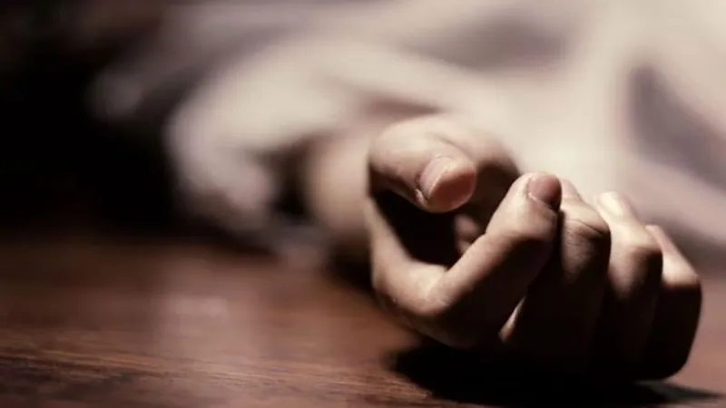 अयोध्या: पांच साल के बेटे की मौत, सदमे में मां ने फंदा लगा की आत्महत्या