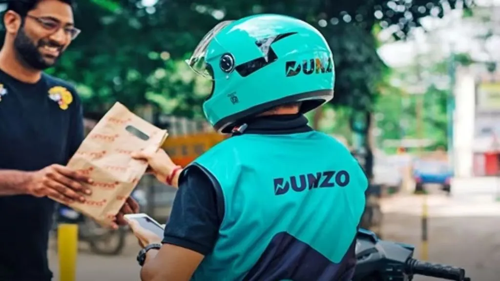 Dunzo ने लागत कम करने के लिए गूगल को छोड़कर ज़ोहो कार्यस्थल में ली कर्मचारियों के लिए जगह 