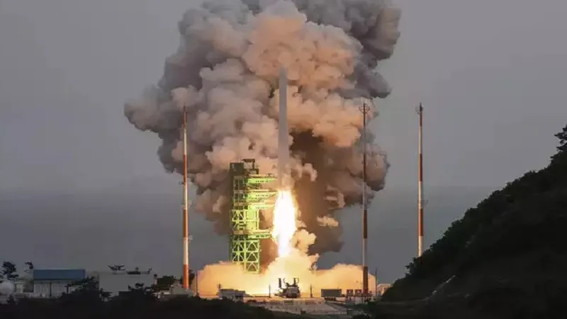 दक्षिण कोरिया ने पहला सैन्य जासूसी उपग्रह प्रक्षेपित करने की बनाई योजना, उत्तर कोरिया की गतिविधियों पर रखेगा नजर