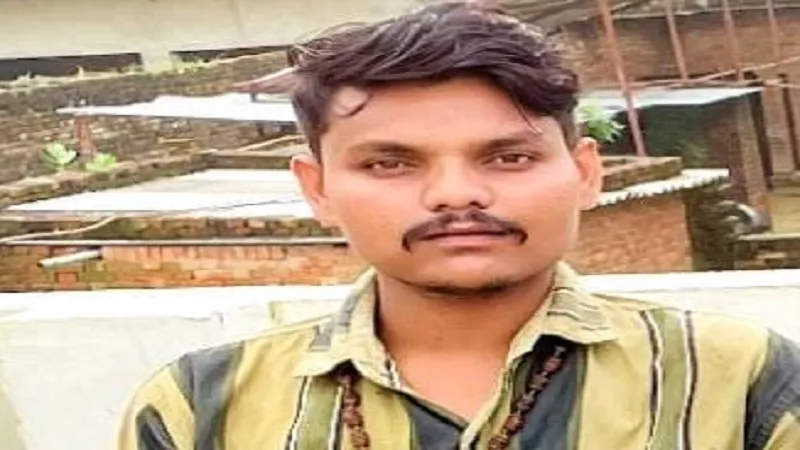 अमरोहा: सड़क हादसे में फर्म कर्मी की मौत, एक महीने पहले हुई थी शादी 