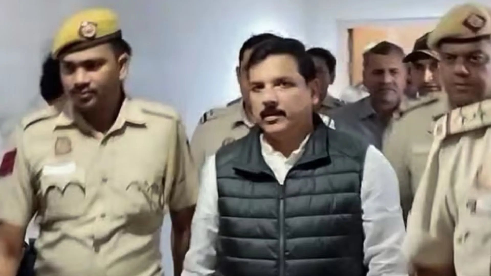 कोर्ट ने संजय सिंह की जमानत याचिका पर ईडी से छह दिसंबर तक मांगा जवाब 