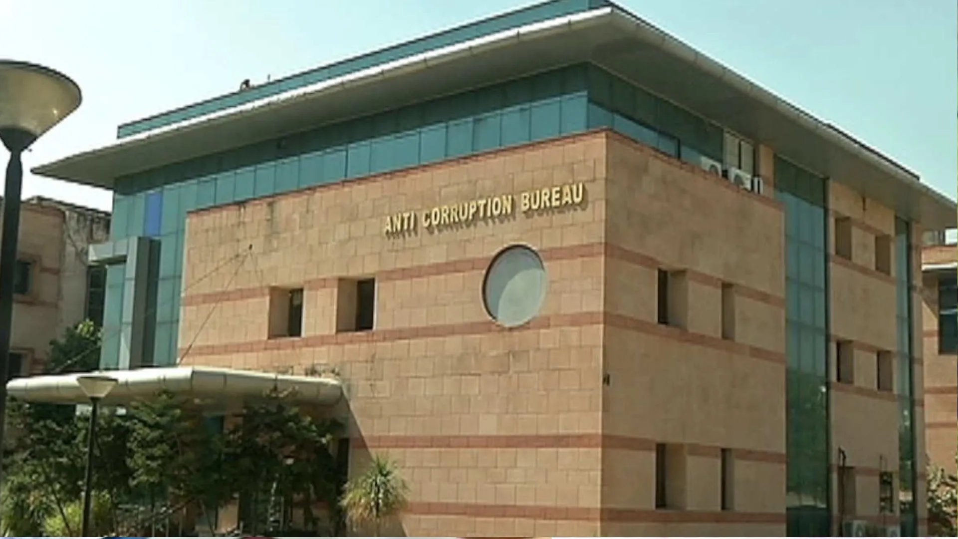 राजस्थान: ACB का बड़ा एक्शन, ED के अधिकारी को हिरासत में लिया, जानें पूरा मामला