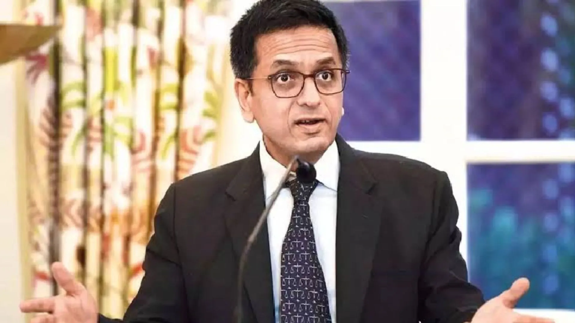विधायिका फैसले में खामी दूर करने को कानून बना सकती है पर इसे खारिज नहीं कर सकती: सीजेआई चंद्रचूड़ 