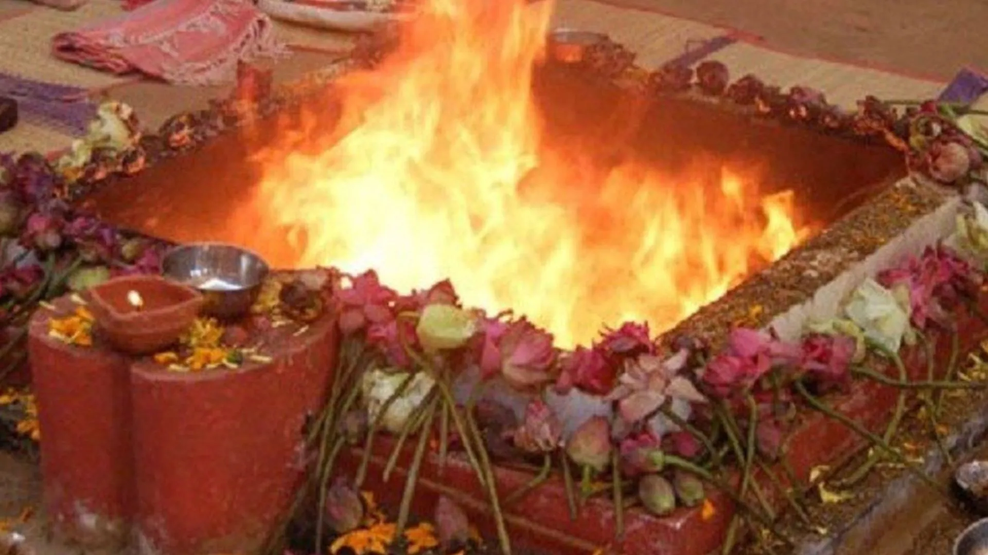 विश्व शांति एवं गौसंवर्धन के लिए उदासीन आश्रम मथुरा में होगा विष्णु महायज्ञ 