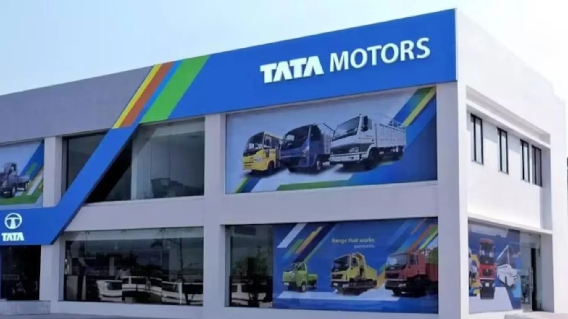 टाटा मोटर्स जनवरी से बढ़ा सकती है अपने वाहनों के दाम