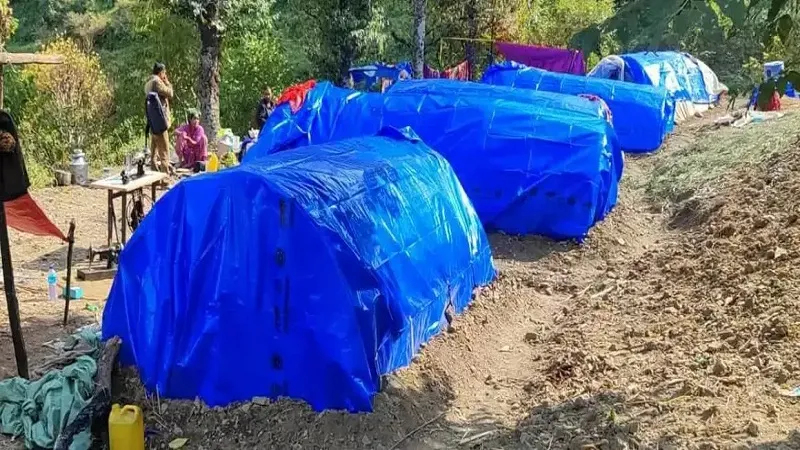 नेपाल के भूकंप प्रभावित जाजरकोट जिले के लोग तंबू में रहने को मजबूर, ठंड से पांच की मौत