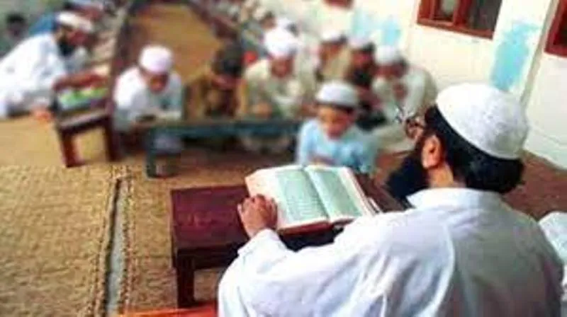 देहरादून:  मदरसों में 700 से ज्यादा हिंदू बच्चे ले रहे इस्लामिक शिक्षा
