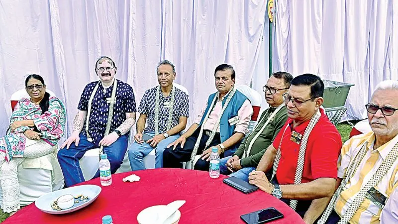 Kanpur: GSVM के डॉक्टरों का स्वर्ण जयंती मिलन समारोह, बरेली इंटरनेशनल यूनिवर्सिटी के कुलाधिपति डॉ. केशव कुमार अग्रवाल पहुंचे