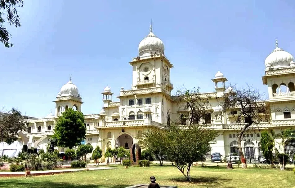 लखनऊ विश्वविद्यालय: स्थापना दिवस की तैयारियां पूरी, इन हस्तियों को सम्मानित करने की तैयारी, जो कभी थे यहां पूर्व छात्र