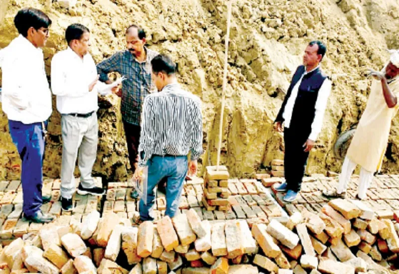 मुरादाबाद : अमृत सरोवर योजना में जिला पंचायत की चाल सुस्त, डीएम का काम में तेजी लाने का आदेश भी बेअसर