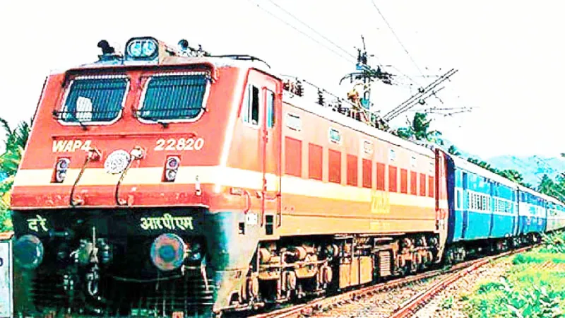 लखनऊ: 16 नवम्बर से चलेगी गोमतीनगर-हावड़ा साप्ताहिक स्पेशल, निरस्त रहेगी गोरखपुर-वाराणसी सिटी एक्सप्रेस 