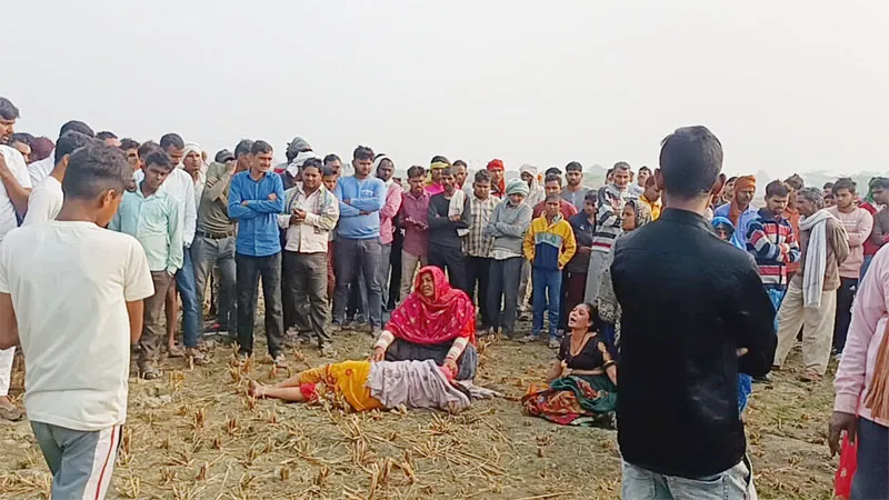 औरैया: शीशम के पेड़ से लटकता मिला युवक का शव, परिजनों में कोहराम