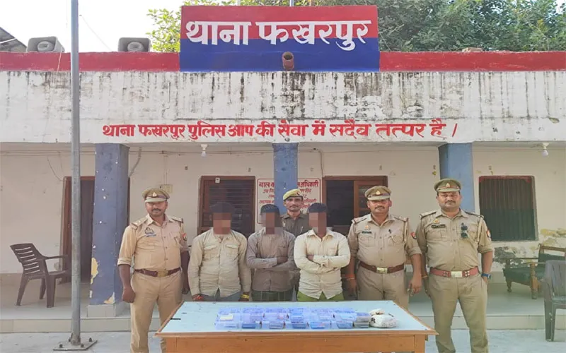 बहराइच: चोरी के 13 मोबाइल फोन के साथ तीन आरोपी गिरफ्तार