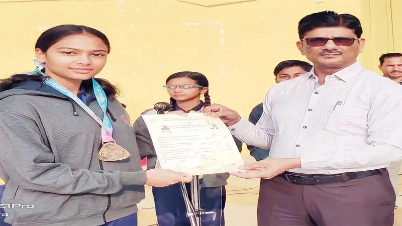 रायबरेली रेल कोच फैक्ट्री की तमन्ना भूसाल ने राष्ट्रीय स्तर पर ताइक्वांडो में जीता गोल्ड मेडल