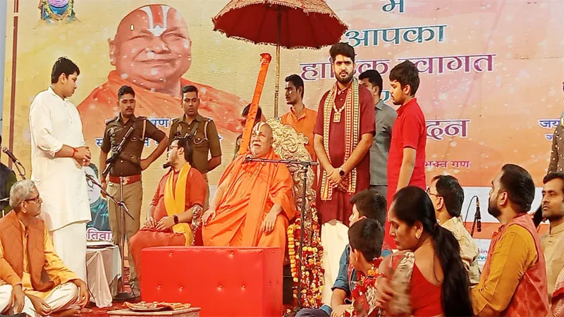 सुलतानपुर: मोदी फिर बनेंगे प्रधानमंत्री, लेकर आऊंगा धामः रामभद्राचार्य