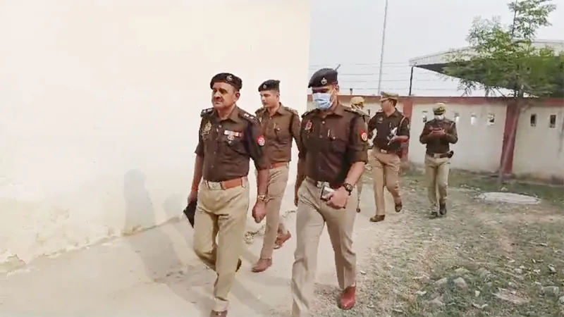 नशेबाज पिता का विरोध करना पुत्र को पड़ा भारी, पहले पीटा फिर रस्सी से गला घोंटकर कर दी हत्या