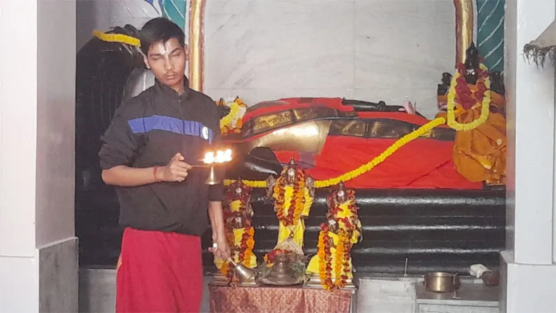 काशी में सुबह श्री हरि विष्णु को जगाया गया, शाम को शालिग्राम के रूप में किया जाएगा माता तुलसी से विवाह, होगा दीपदान