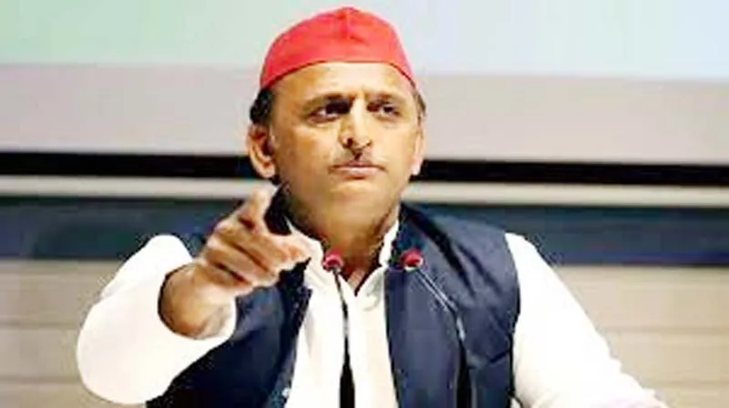 दिवाली पर एक बार फिर भाजपा पर हमलावर हुए अखिलेश यादव, कहा- पहले बेटी बचाओ फिर दिवाली मनाओ