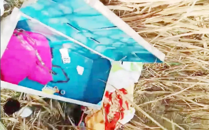 बहराइच: घर में घुसे चोरों ने उड़ाई लाखों की संपत्ति, गन्ने के खेत में बिखरा मिला बक्सा और अन्य सामान