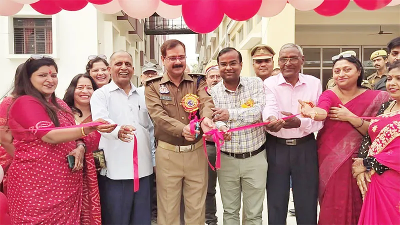 अयोध्या: वार्षिक बाल मेले में छात्रों ने लगाये खाद्य व खेल सामग्री के स्टाल, बच्चों की प्रतिभा देख दंग रह गए लोग