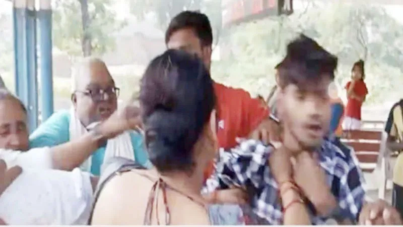 सिराथू रेलवे स्टेशन पर दबंगों ने यात्रियों से की मारपीट, कई घायल