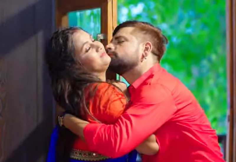 VIDEO : जानेमाने अभिनेता-गायक राकेश मिश्रा का गाना 'नचनिया के प्यार में' रिलीज, Songs के लिए मांगा प्यार-आशीर्वाद 