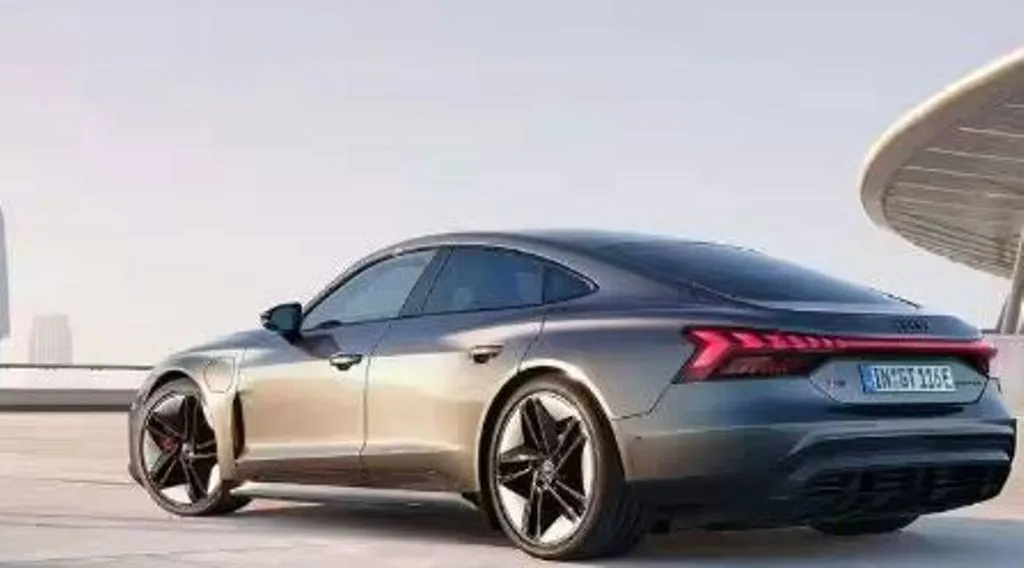 ऑडी इंडिया जनवरी 2024 से कीमतों में दो प्रतिशत तक की करेगी बढ़ोतरी 