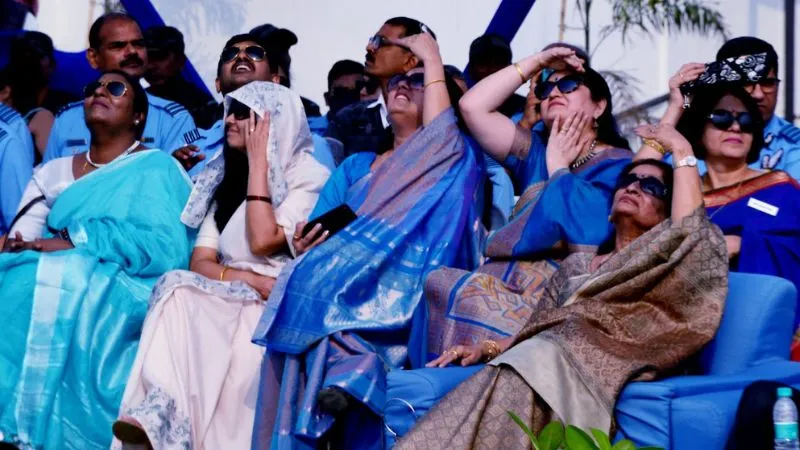 एयरफोर्स Samachar