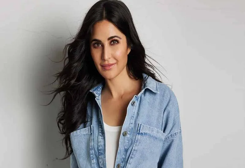 कैटरीना कैफ ने की सलमान खान की जमकर तारीफ, बोलीं- वह अपने काम के लिए जीते हैं 