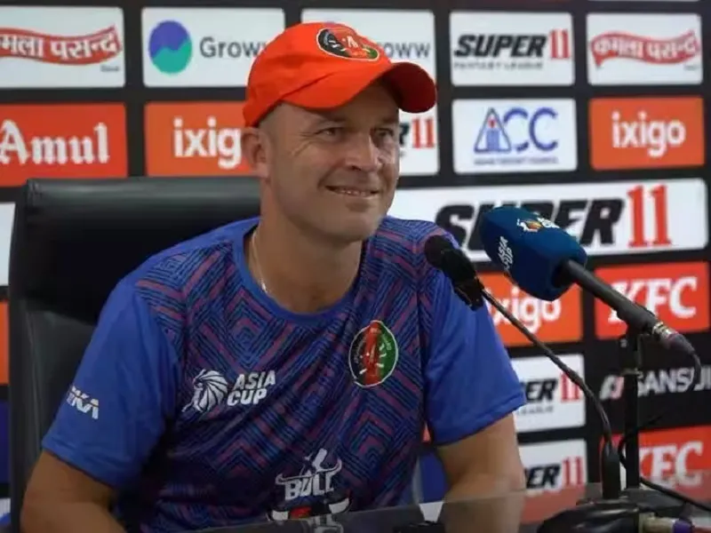 अफगानिस्तान के कोच जोनाथन ट्रॉट ने कहा- काश Glenn Maxwell के लिए दर्शक दीर्घा में भी फील्डर लगा पाते