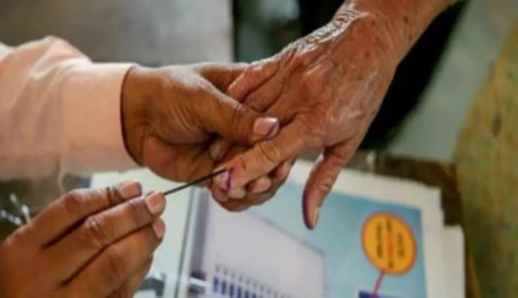 MP Election 2023 Live: शाम 5 बजे तक 71 प्रतिशत मतदान