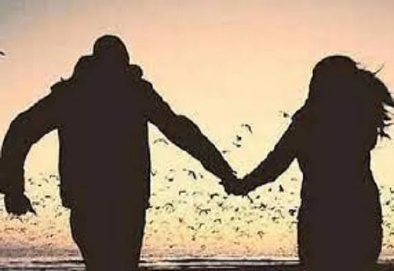 अमरोहा : प्रेमी संग फरार हुई छात्रा, तीन के खिलाफ रिपोर्ट दर्ज