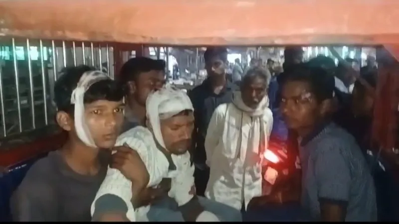 बहराइच दबंगों का अस्पताल में धावा, आधा दर्जन घायल (1)