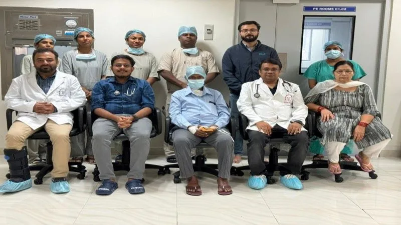 एसजीपीजीआई : डॉक्टरों ने बोन मैरो ट्रांसप्लांट कर बचाई ब्लड कैंसर से पीड़ित मरीज की जान