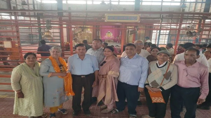 अद्‌भुत, अलौकिक और अद्वितीय अयोध्या, डाक्टरों ने लगाये जय श्रीराम के नारे