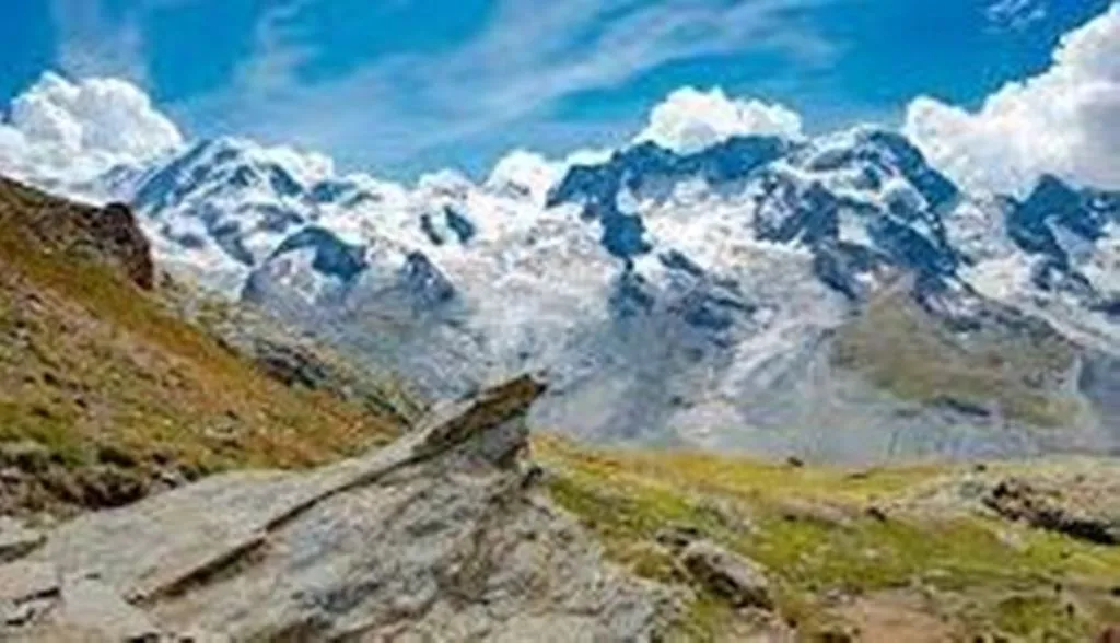 उत्तराखंड के इन ऑफबीट डेस्टिनेशन की करें सैर, जहां आपको मिलेगी खूबसूरती और शांति 