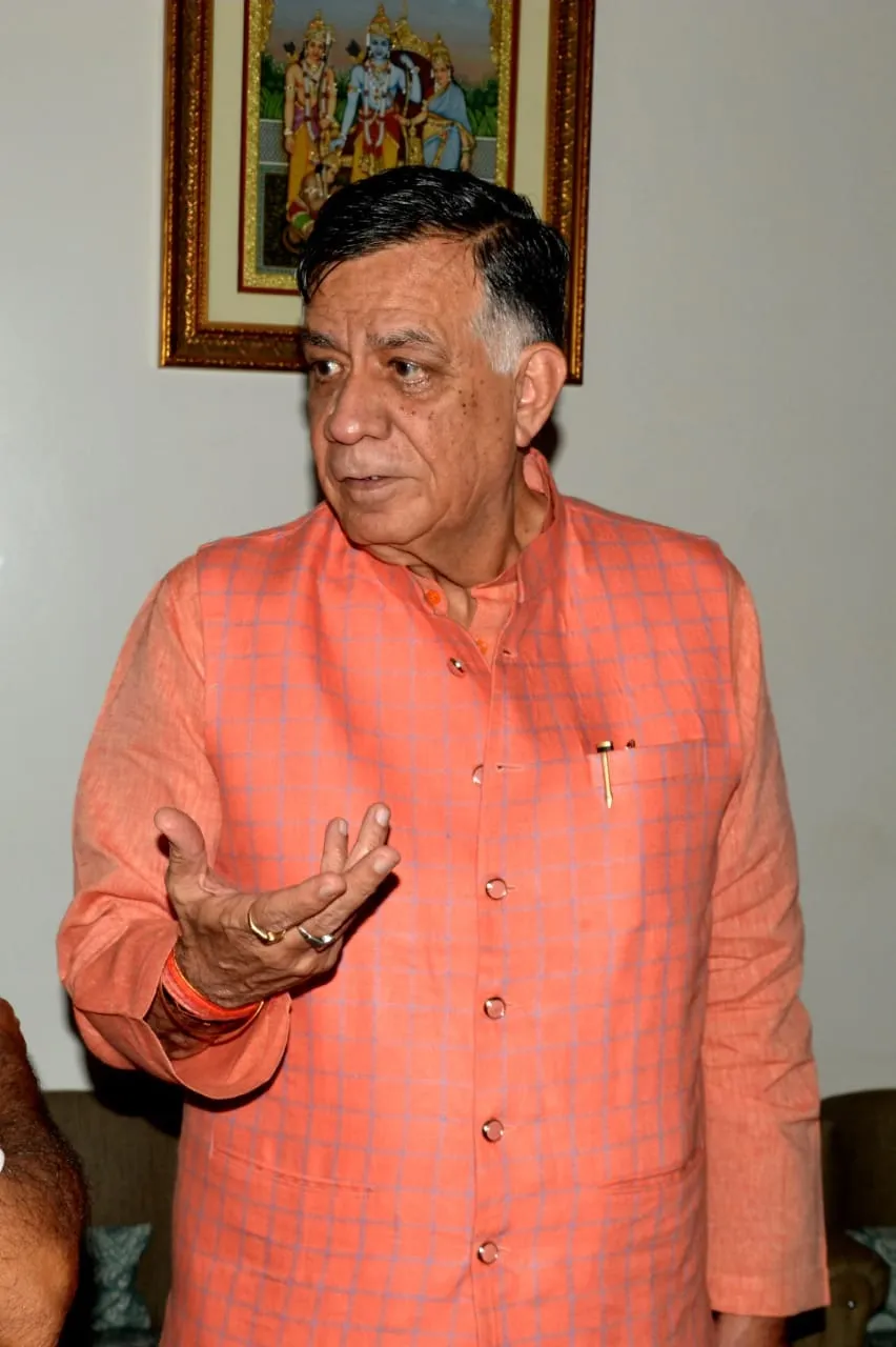 राजनेता हैं प्रधानमंत्री नरेन्‍द्र मोदी : सतीश महाना 