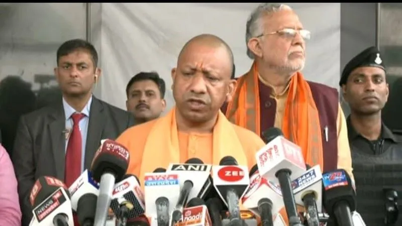 लखनऊ : शीतकालीन सत्र के पहले बोले सीएम योगी-सदन की गरिमा को बनाए रखना जरूरी