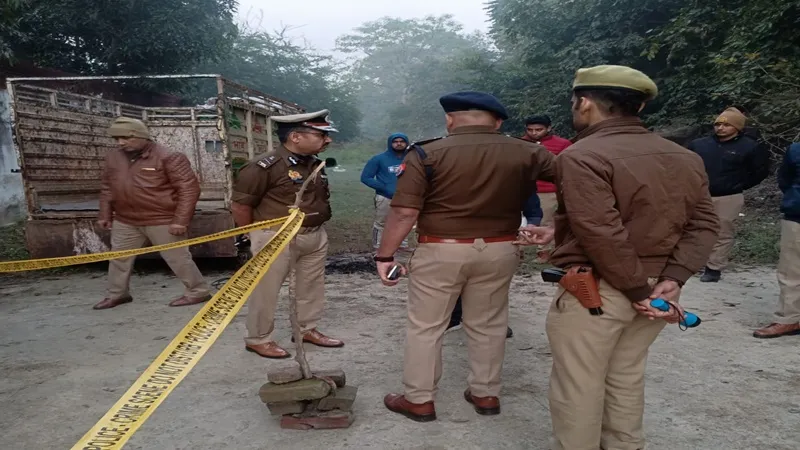 कानपुर: युवक की गला काटकर नृशंस हत्या, प्रेम-प्रसंग में वारदात का शक